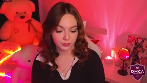 Snapshot of aphelia__dream_ chatting on 2, 11, 2025 Aphelia online show from 2, 11, 2025