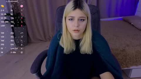 ApheliaStar online show from 14, 12, 2025