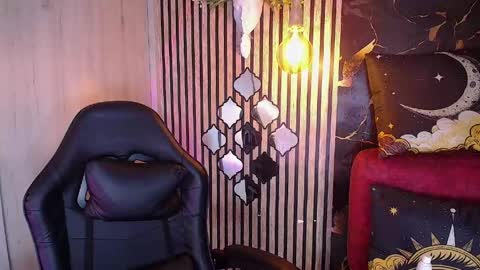 aphrodite__bloom online show from 11, 5, 2026