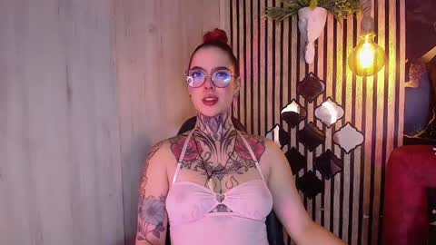 aphrodite__bloom online show from 13, 5, 2026