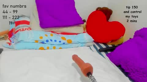 Snapshot of aphrodites_ass chatting on 22, 9, 2025 Tati Colombian online show from 22, 9, 2025