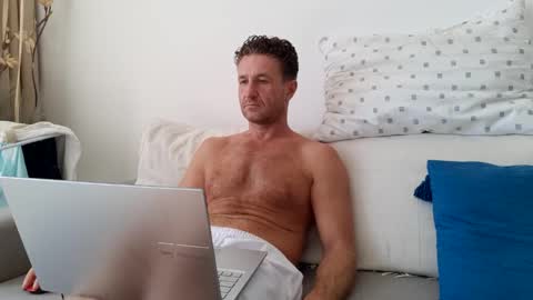 apollobest77 online show from 9, 9, 2025
