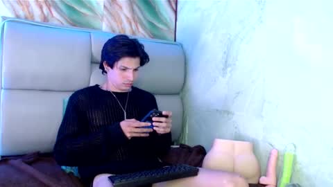 Apolo online show from 21, 2, 2025