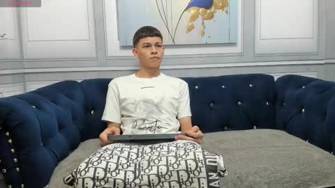   online show from 10, 3, 2026