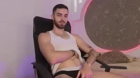 Apolo Lux  online show from 22, 2, 2026