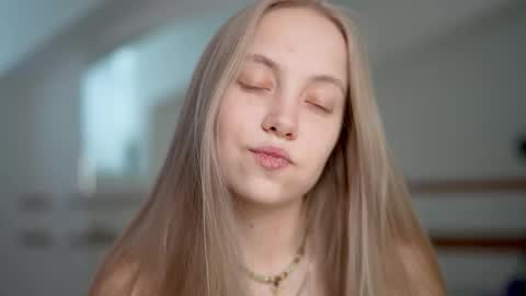  REYNA  my friend   online show from 13, 2, 2025