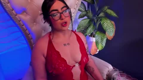 apprilfoxx online show from 29, 10, 2025