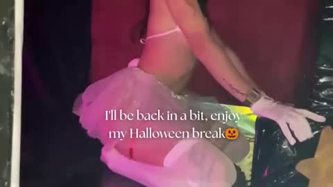   online show from 8, 10, 2025