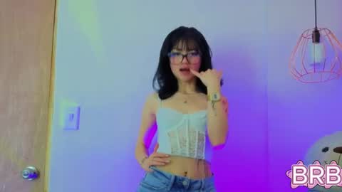   online show from 17, 4, 2026