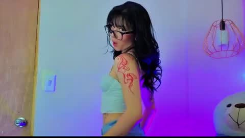 Snapshot of april_bennett chatting on 10, 6, 2026 online show from 10, 6, 2026
