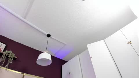 April online show from 6, 11, 2025