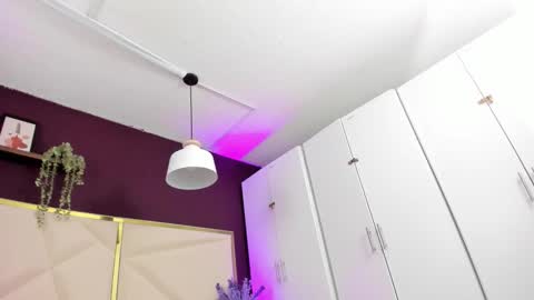 Snapshot of april_bowie chatting on 26, 2, 2026 April online show from 26, 2, 2026