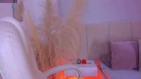 Snapshot of april_ebony18_ chatting on 23, 4, 2026 April online show from 23, 4, 2026