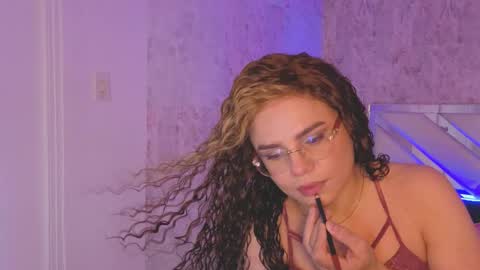 Snapshot of april_summer_ chatting on 1, 6, 2026 Isabella online show from 1, 6, 2026