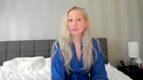 Snapshot of aprilaudrey_ chatting on 9, 6, 2026 Audrey Im usually online every single day except sundays from and 20 pm uk time online show from 9, 6, 2026