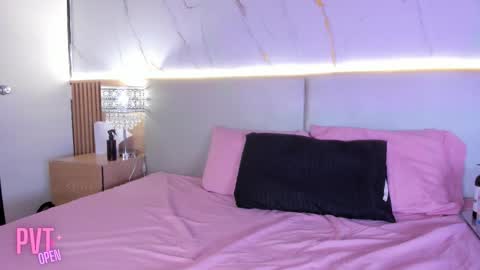 aprilgrey111 online show from 10, 2, 2026