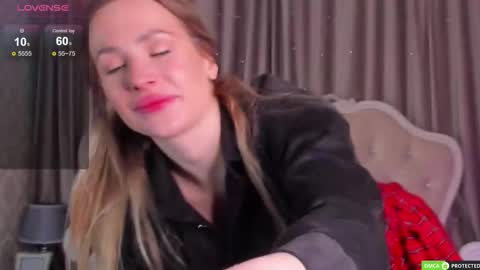 April online show from 8, 11, 2025