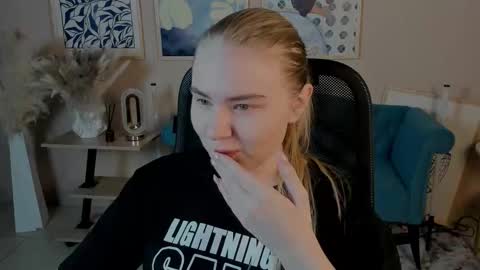 April. All year round.  online show from 28, 10, 2025