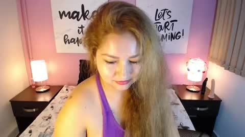 AprilSnow online show from 11, 12, 2024