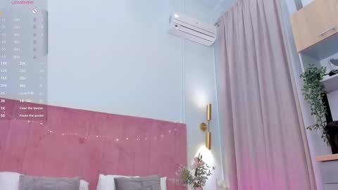 April online show from 30, 1, 2025