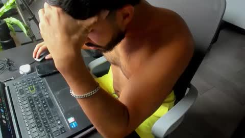 T. online show from 4, 2, 2026