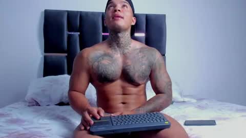 AquilesElpapi online show from 17, 6, 2026