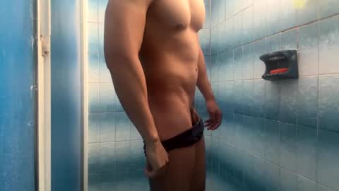 Snapshot of ara3000 chatting on 31, 10, 2025 Hotboy30 online show from 31, 10, 2025