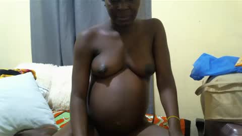 Snapshot of ara_bellah chatting on 18, 12, 2024 ara bellah online show from 18, 12, 2024