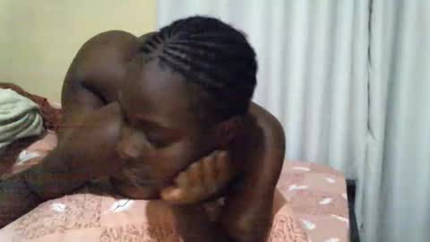 Snapshot of ara_bellah chatting on 18, 10, 2025 ara bellah online show from 18, 10, 2025