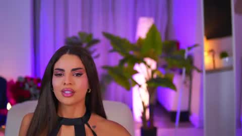 Snapshot of arabian_beautyy chatting on 29, 7, 2026 IsaBella online show from 29, 7, 2026