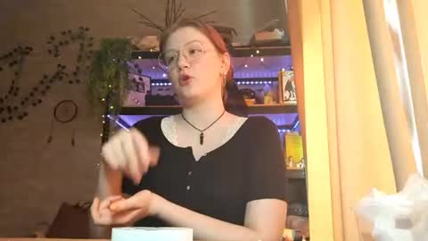 Snapshot of aracelisisofo chatting on 3, 7, 2026 Sarah online show from 3, 7, 2026
