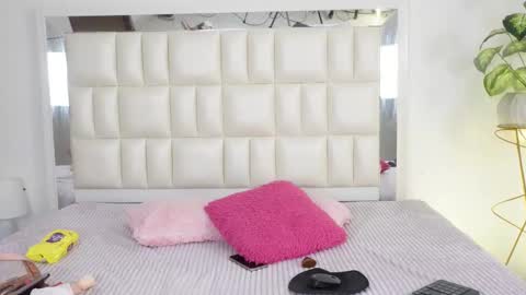   online show from 5, 3, 2025