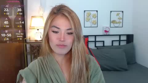 Snapshot of arcicola2727 chatting on 4, 1, 2025 Arci online show from 4, 1, 2025