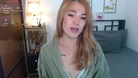 Snapshot of arcicola2727 chatting on 6, 1, 2025 Arci online show from 6, 1, 2025