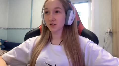 ardeliaaleshire online show from 26, 6, 2026