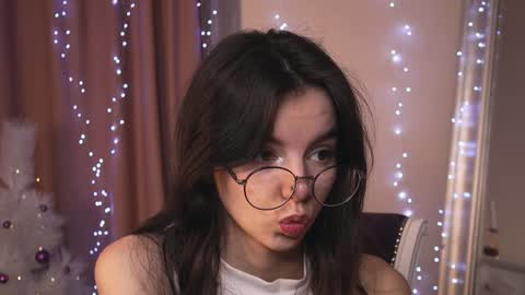 Snapshot of ardithbulson chatting on 15, 12, 2024 My name is Kelly online show from 15, 12, 2024