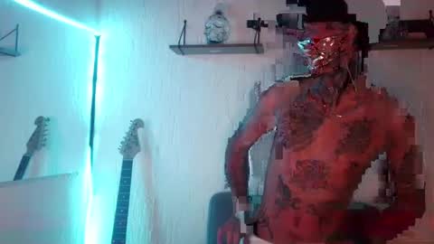 Snapshot of aress_1 chatting on 4, 10, 2025 Ares online show from 4, 10, 2025