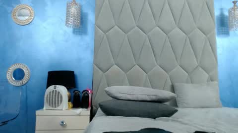 aretialisya online show from 2, 10, 2025