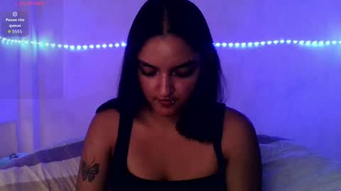 Snapshot of ari_20_ chatting on 30, 4, 2026 Bella online show from 30, 4, 2026