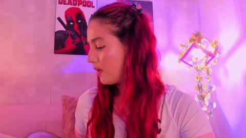 Snapshot of ari_baker chatting on 19, 1, 2025 Arianna Baker online show from 19, 1, 2025