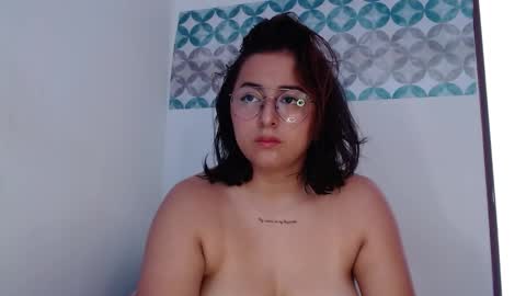 AriaBronw online show from 6, 10, 2025