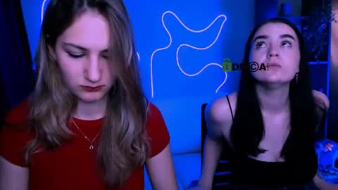 Snapshot of aria_glow chatting on 19, 6, 2026 Aria online show from 19, 6, 2026