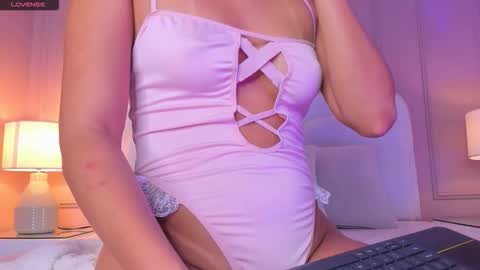 Snapshot of aria_greco chatting on 6, 2, 2026 Aria online show from 6, 2, 2026