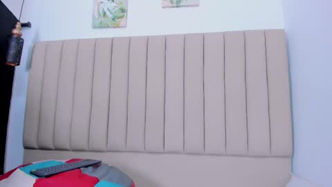 aria_henao online show from 19, 9, 2025