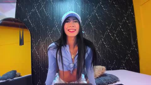 Aria Millers  online show from 28, 9, 2025