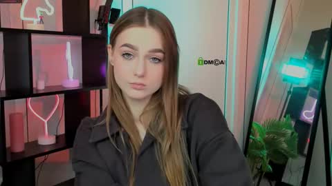 Luna online show from 14, 11, 2025