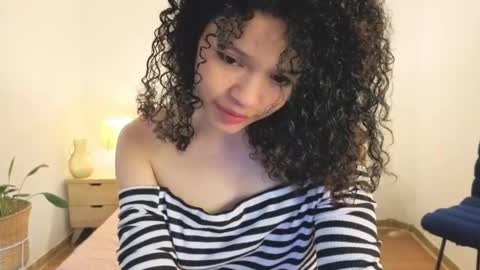 ariaa_23 online show from 20, 5, 2026
