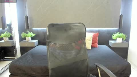 Snapshot of ariaa_belle chatting on 8, 7, 2026 ARI online show from 8, 7, 2026