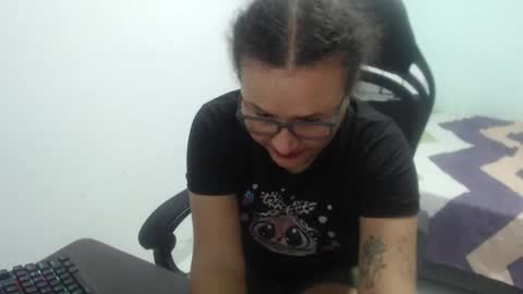 ...Ariana... online show from 6, 3, 2026