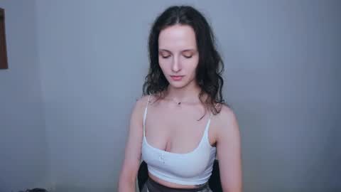 Snapshot of ariadna_s chatting on 3, 7, 2026 Ariadna online show from 3, 7, 2026